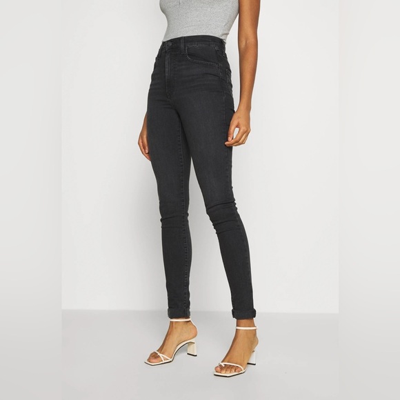 Levi’s Mile High Super Skinny Black - Picture 1 of 4